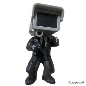Skibidi Toilet Mystery Collector Figure 4.5" - CAMERAMAN - Series One